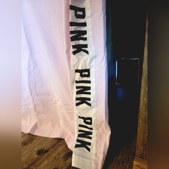 Pink tee L - Picture 2 of 2